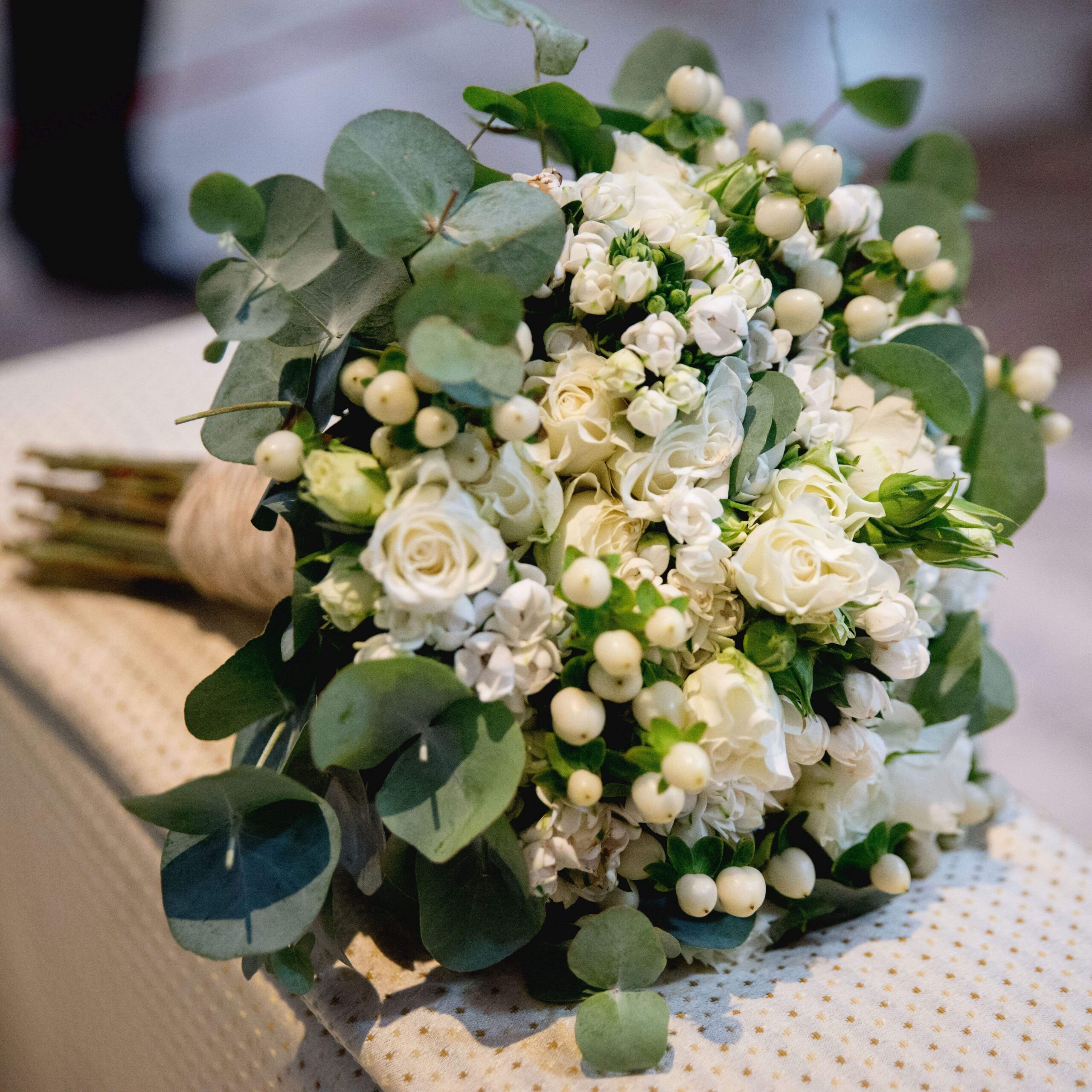 bouquet_bouvardi_e_mughetto (2) bouquet_bouvardi_e_mughetto (2)